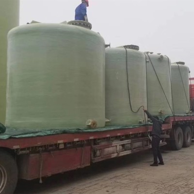 玻璃鋼運輸儲罐 溫州玻璃鋼食品罐工藝優(yōu)良